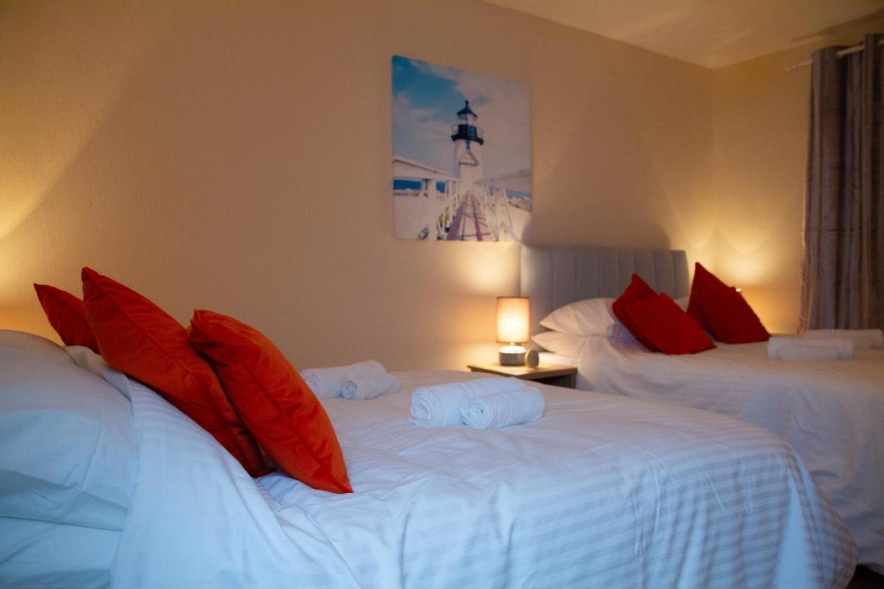 Carvetii - Fox House - 1St Floor Flat Sleeps Up To 8 Dunfermline Exterior foto